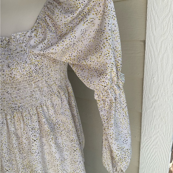 Hailey & Co smocked square neck blouse - Picture 3 of 5